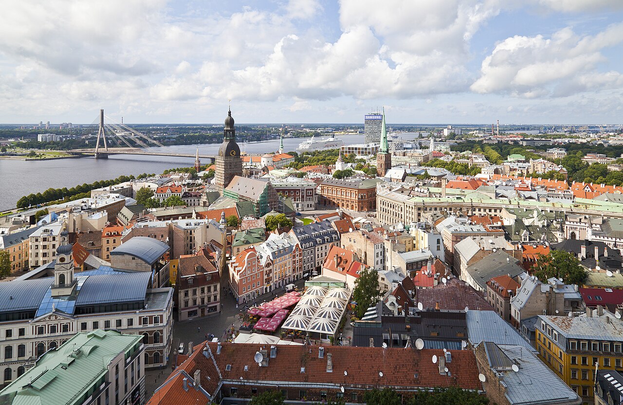 Cheap flights to Europe from LATAM: a panorama of European cities